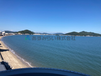 �Z�˂���̒��]�ʐ^�@-